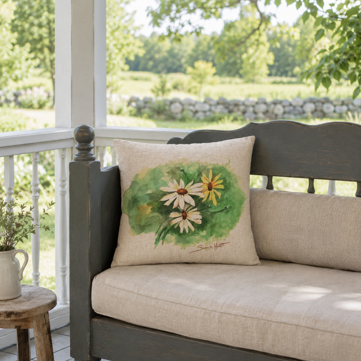 Daisy Throw Pillow  18"x18"