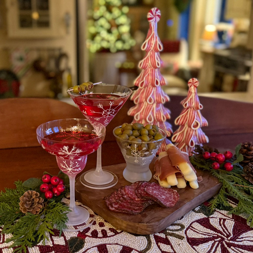 Winter Wonderland Snowflake Margarita Set/2
