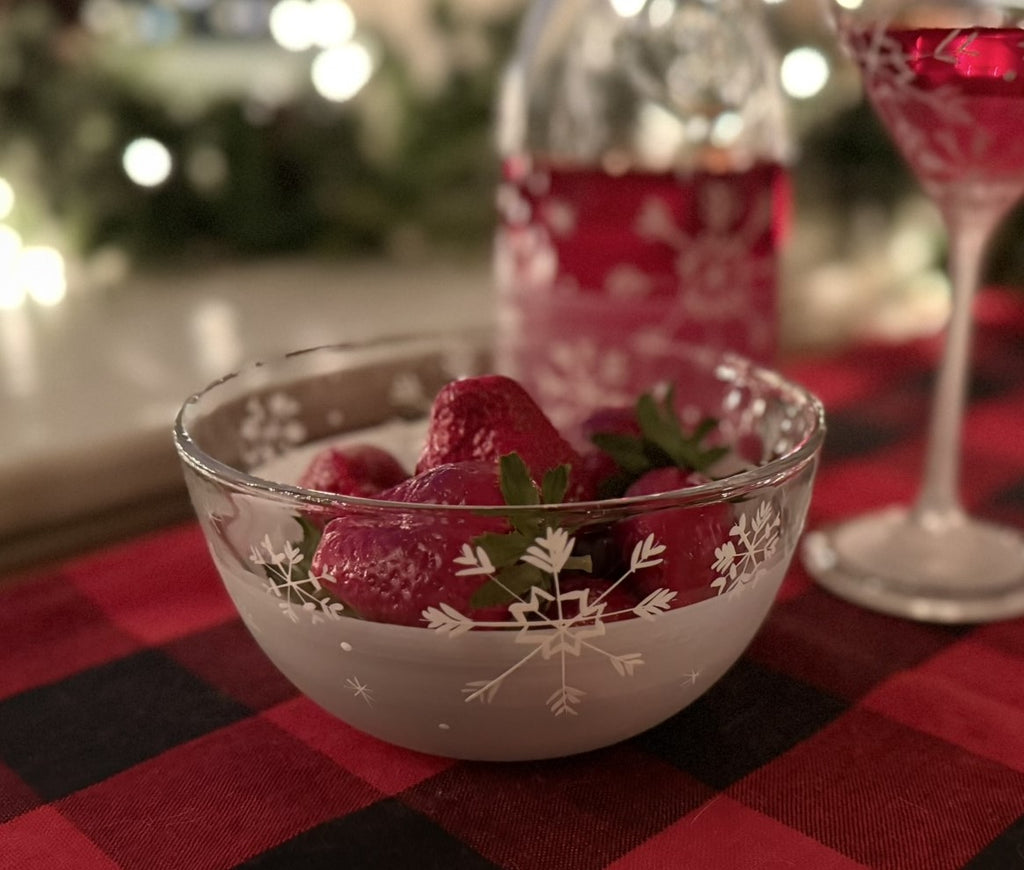 Winter Wonderland Snowflake 6" Serving Bowl