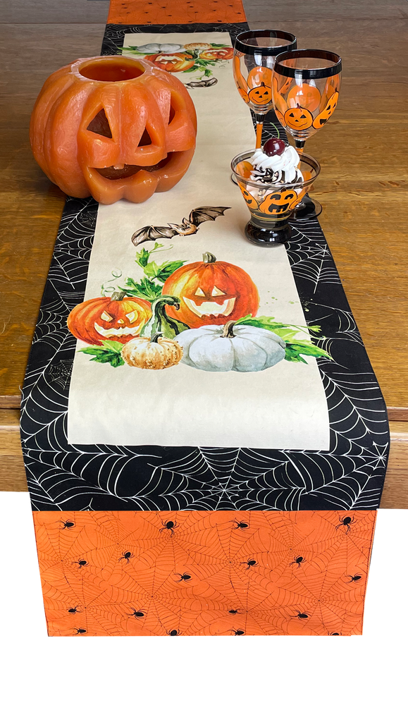 Pumpkin Family Cloth Table Runner   13" x 72"