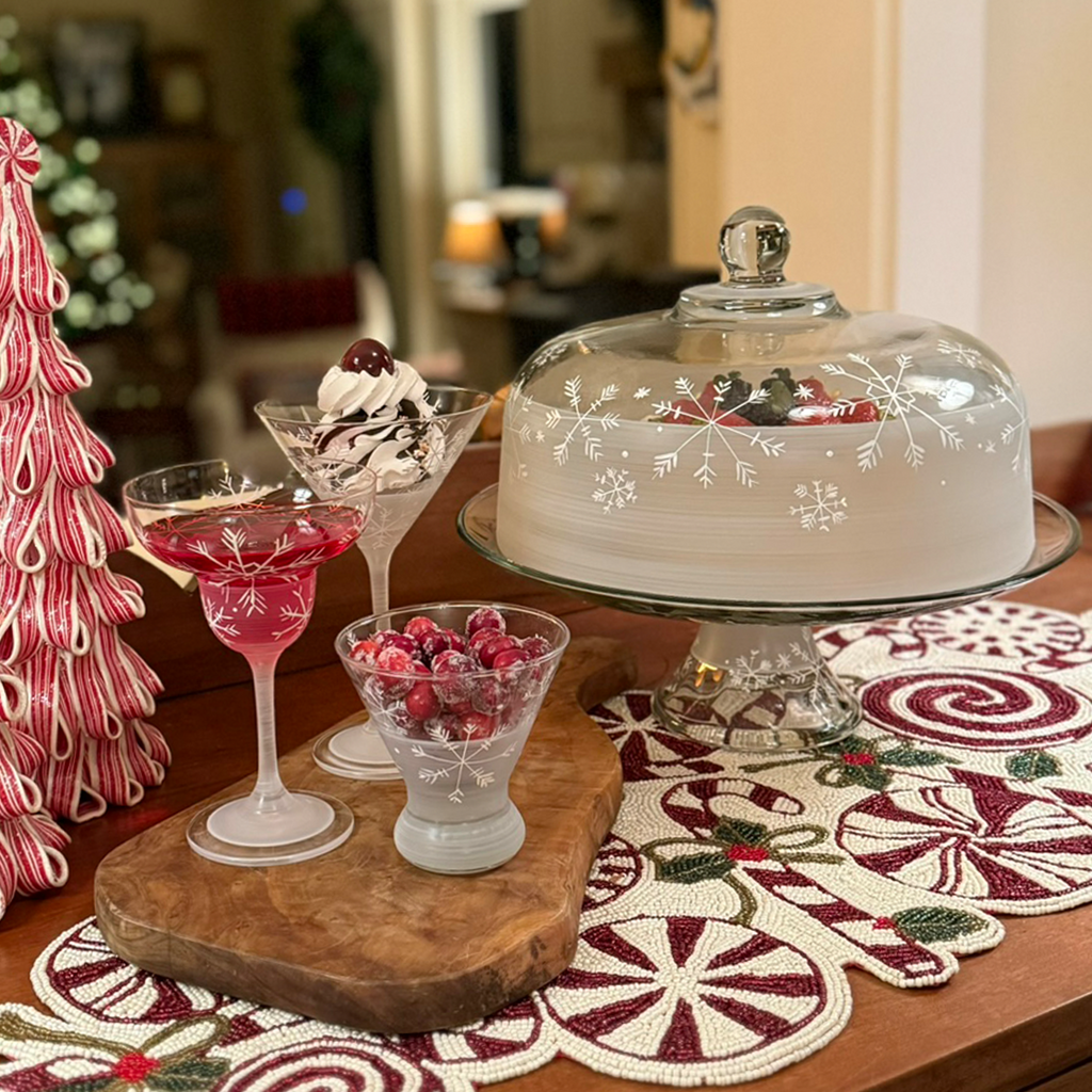 Winter Wonderland Snowflake Cake Dome with Stand