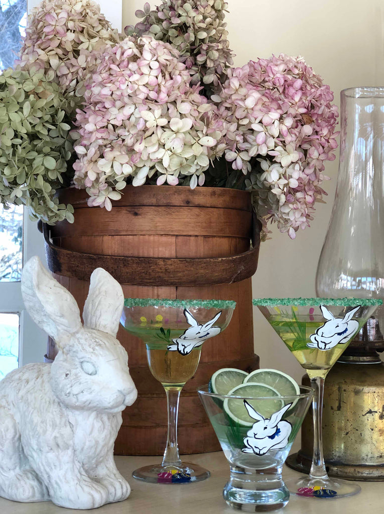 Springtime Bunny and Tulips Cosmopolitan S/2 - Golden Hill Studio