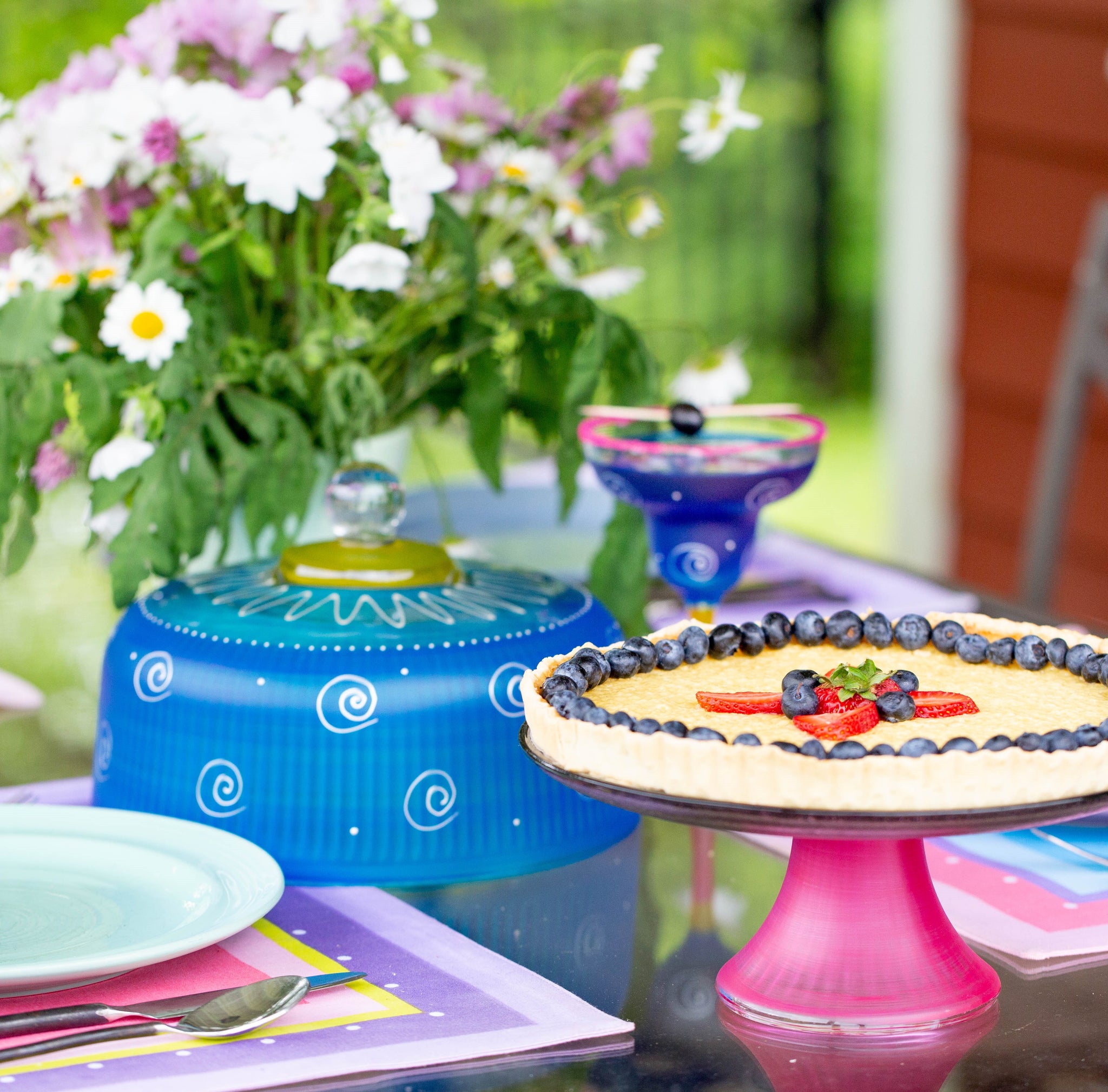 Peruvian Splendor Turquoise Cake Dome and Stand – Golden Hill Studio