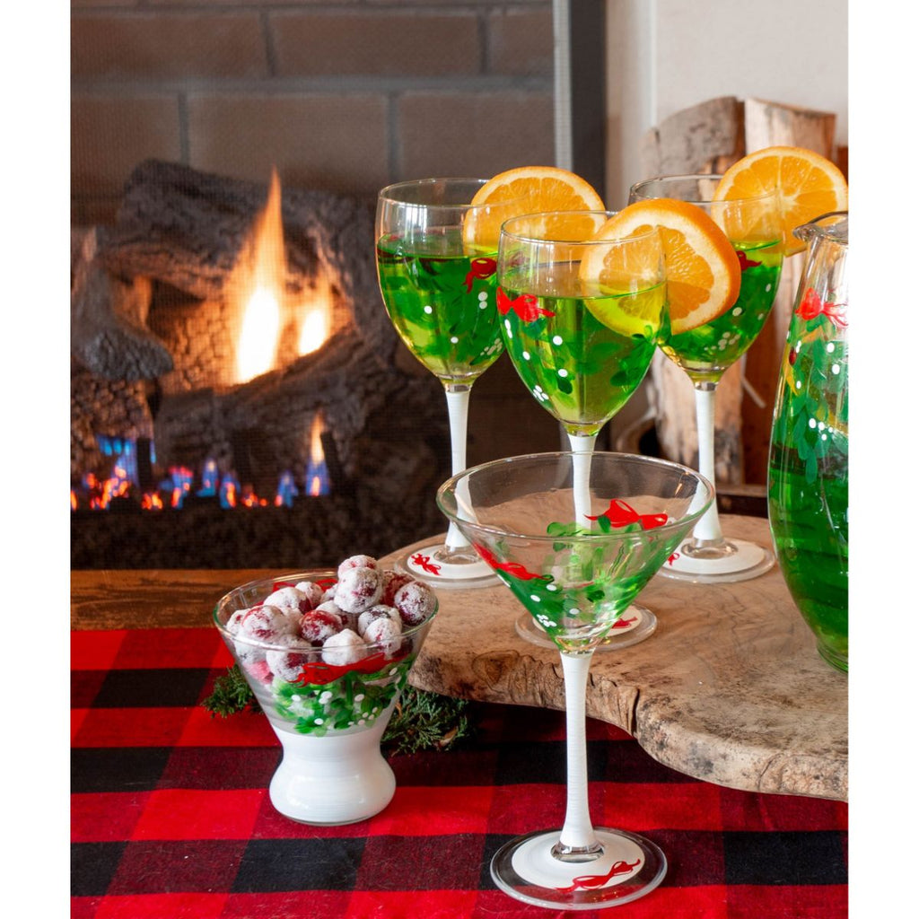Mistletoe Love Wine S/2 - Golden Hill Studio