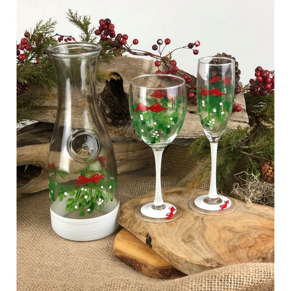 Mistletoe Love Champagne S/2 - Golden Hill Studio