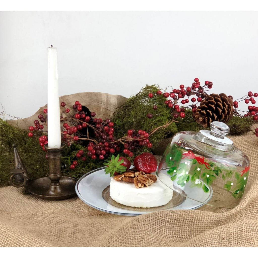Mistletoe Love Cheese Dome - Golden Hill Studio