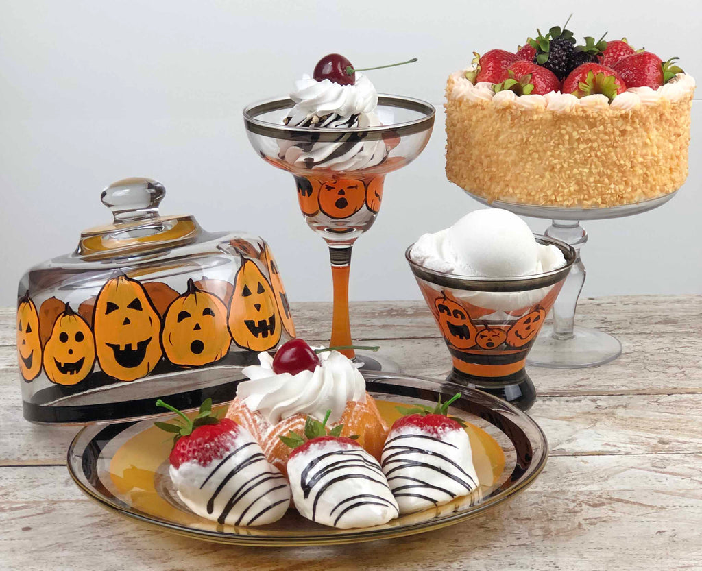 Pumpkin Family Cosmopolitan S/2 - Golden Hill Studio